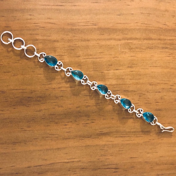 Jeweled Bracelet - NEW - Picture 3 of 3